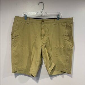 Tan Khaki Club Room‎ shorts